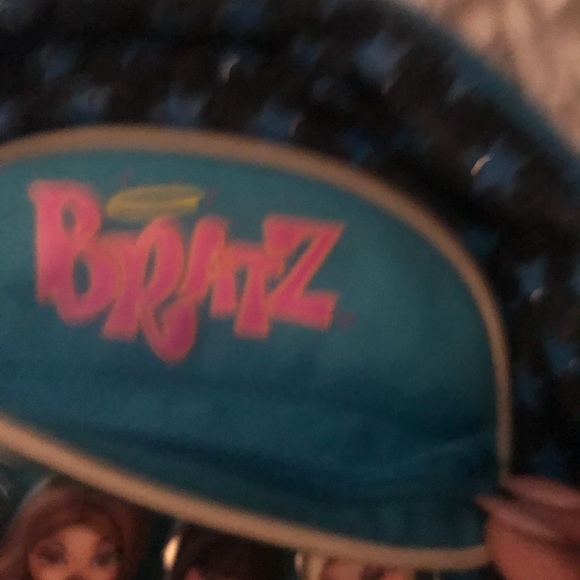 Classic Bratz little girls backpack. - Picture 2 of 2